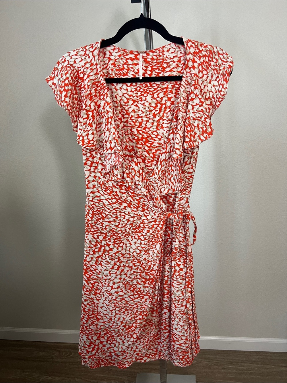 Free People Knee Length Wrap Dress size Large - Picture 2 of 6